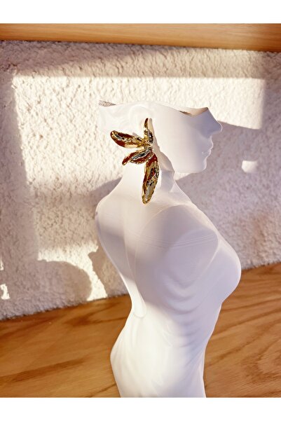 GIFTPALACE 3D Yabani Çiçek Model 14K Altın Renginde Model Küpe 1 Çift