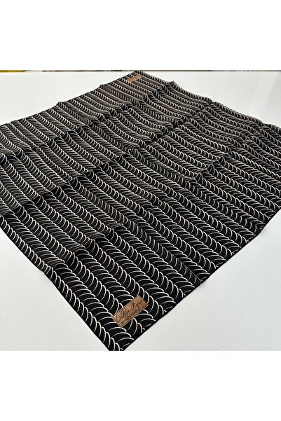 LA BOUTIQUE Sura Silk Scarf Pkd6402