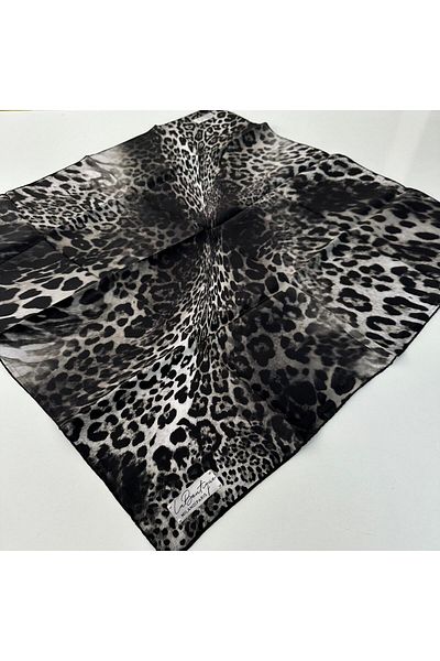 LA BOUTIQUE Sura Silk Scarf Pkd3302