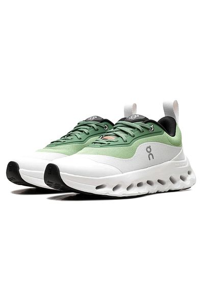 ON Loewe Cloudtilt 2 by – Green & White Performance Sneakers