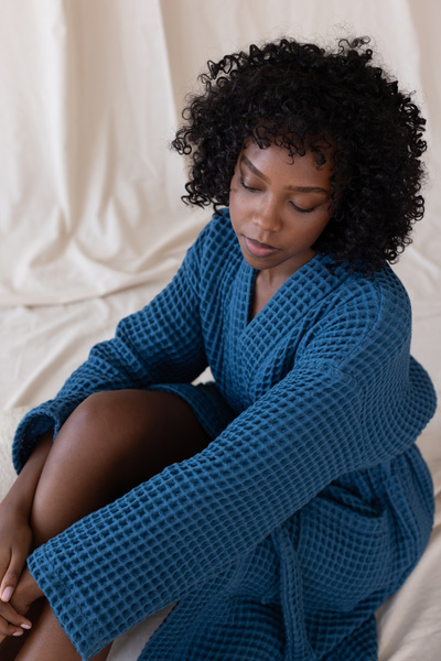 vivamaison 100% Cotton Unisex Kimono Bathrobe with Pockets Waffle Weaving Quick Dry and Color Options