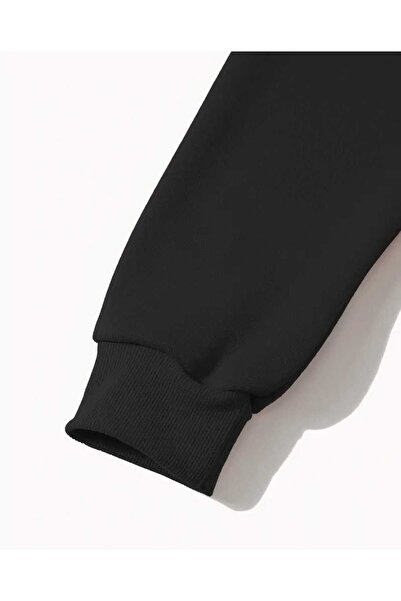 caddekombin Μαύρο φούτερ με κουκούλα Christ Me με τσέπη και επένδυση από μαλλί