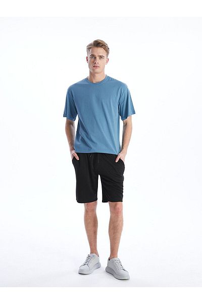 LC Waikiki Μαύρο ανδρικό σορτς Standard Fit BU03