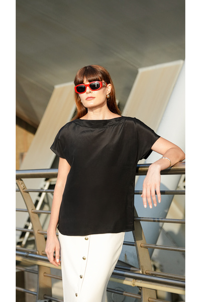 İPEKLİ COUTURE Noir Silk and Modal Blouse