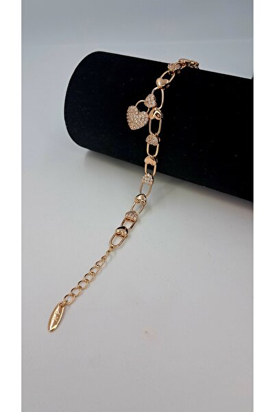 Zarafet Takı سوار فاخر على شكل قلوب ذهبية وقلب من الزركون ABL7200