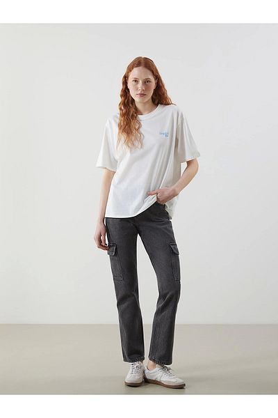 LC Waikiki Γυναικείο μπλουζάκι LCW Vision Ecru Crew Neck με στάμπα Oversize