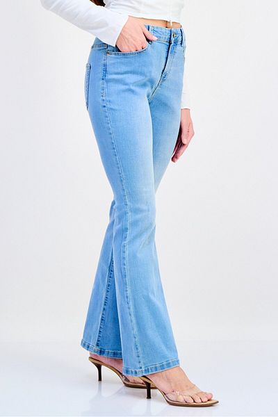 I.scenery Women Bootcut Fit Wash Stretchable Denim, Light Blue