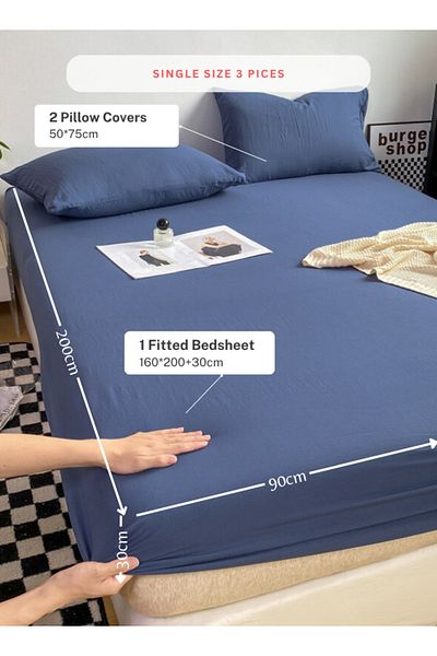 LUNA HOME 3-Piece Set: single-size fitted bedsheet and two pillowcases, washable cotton in a blue color.