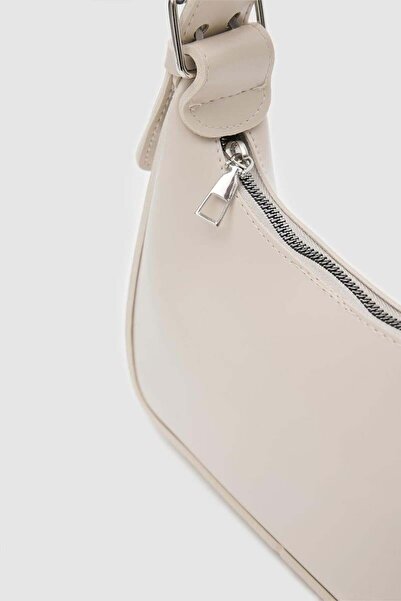 KISCHE Oval Cream Baguette Bag