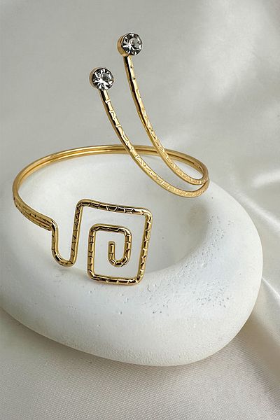 Modex Gold Color Stone Textured Square Detail Adjustable Arm Accessory (Diameter: 9cm)