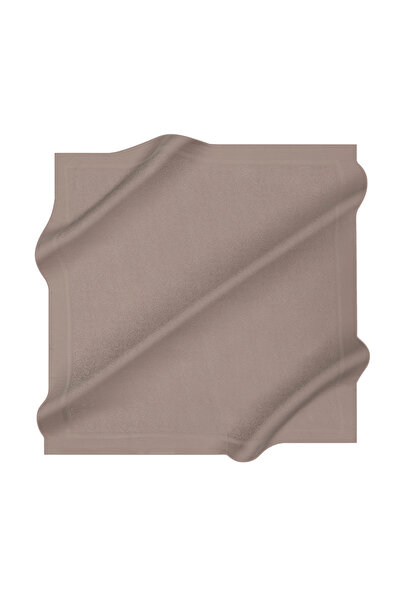 Aker وشاح الجاكار العرقي