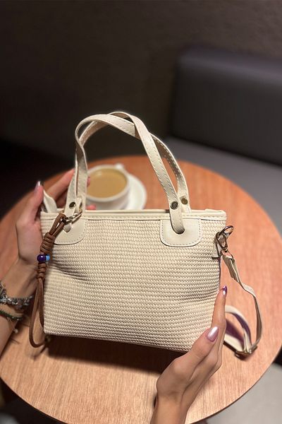 torime Women's Shoulder Bag with Straw Texture Charm Gift