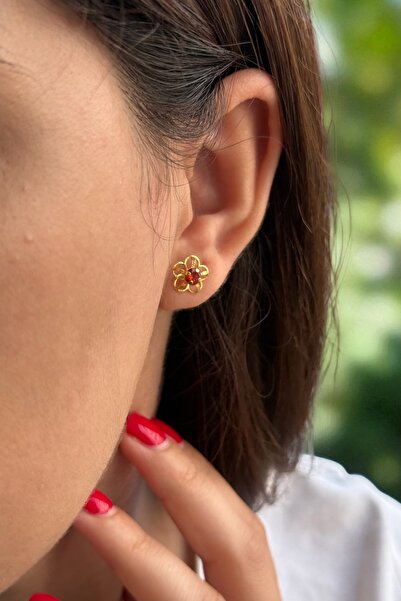 Utku Kuyumculuk 22 AYAR KIRMIZI TAŞLI ÇİÇEK KÜPE