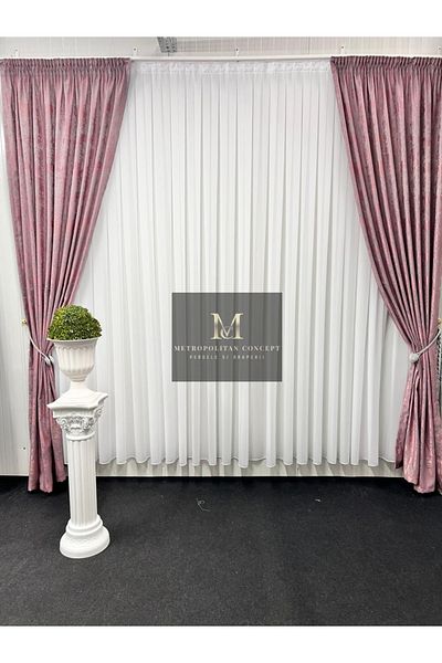 Metropolitan Concept Set of 2 Venti curtains, worked on 10 cm wide rejansa