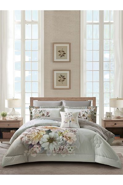 Donetella 7-Piece Digital Print Comforter Set – King Size Fits 200x200 cm, Soft Microfiber Bedding Set.