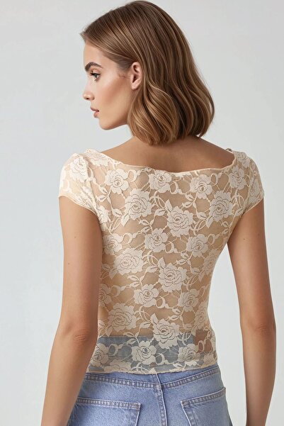 Hiccup Floral Lace Short Top Pika Collection