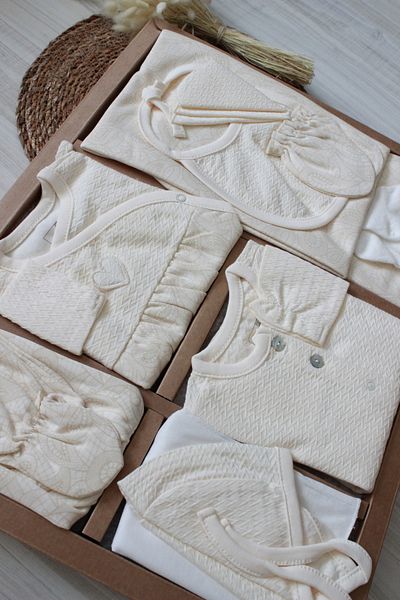 Caramell Barbosa 100% Cotton Baby Girl Newborn 10-Piece Hospital Release (56-62cm)Zk1911 New Season 2025