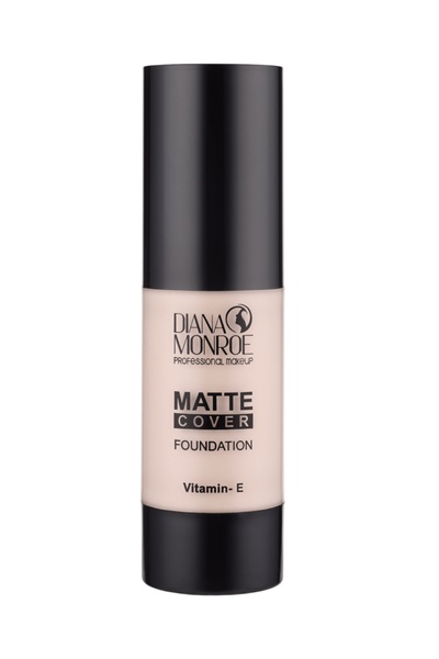 Diana Monroe Matte Cover Foundation