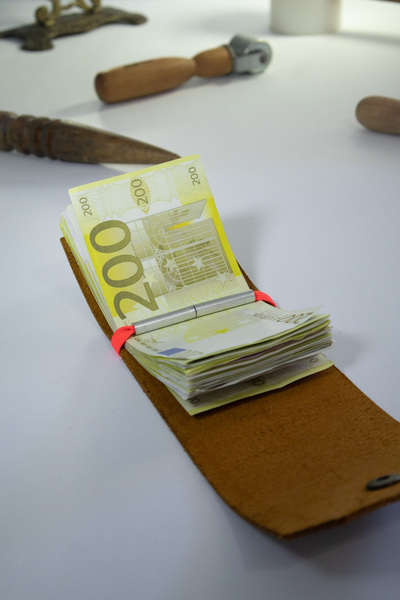 Tauran Mıknatıslı Para Klipsli Hakiki Deri Unisex Kadın Erkek El Yapımı Cüzdan Paraya Değer Verenlere Özel