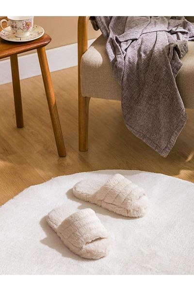 LC Waikiki Papuci de casă de pluș pentru femei LCW HOME (W5)