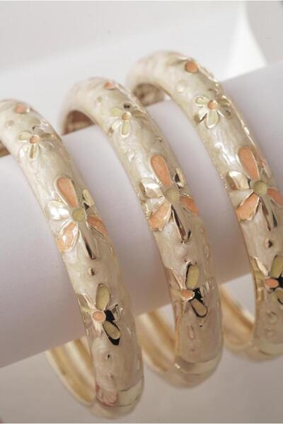 AŞIK ACCESSORIES سوار مخلب مينا بزهرة برتقالية