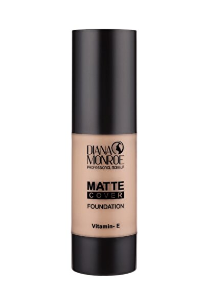 Diana Monroe Matte Cover Foundation