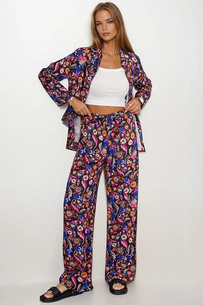 VAGGON Patterned Oversize Shirt and Lace-Up Palazzo Pants Set