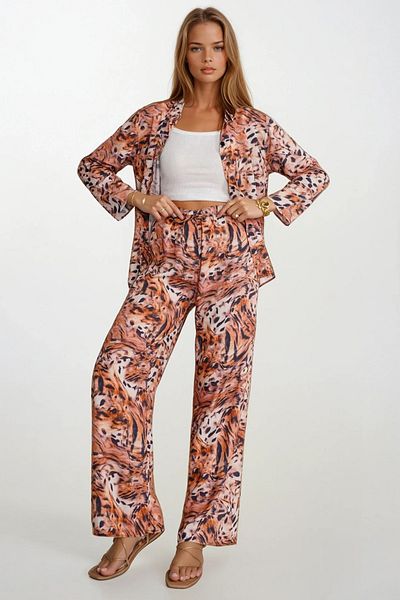 VAGGON Patterned Oversize Shirt and Lace-Up Palazzo Pants Set