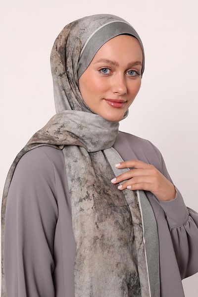 LuvenSara Patterned Silk Shawl |   Light Gray