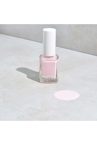 Pastel طلاء الأظافر