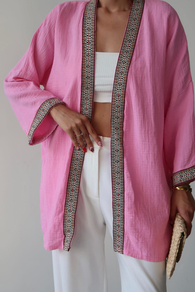 VAGGON Women's Pink Embroidery Detailed Linen Kimono Vs00678