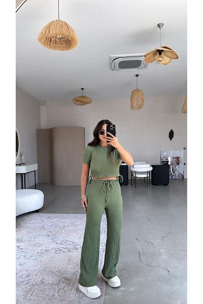 Buket Teke Khaki Seersucker Cropped Suit