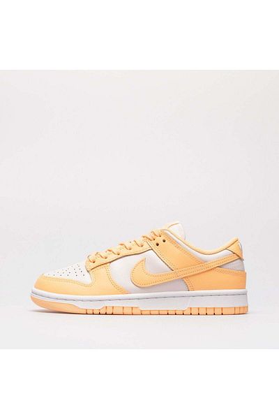 Nike Dunk Low "Peach Cream"