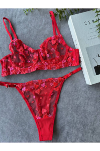 IVONA LINGERIE Kırmızı Kalp Desenli Tül Sütyen String Takım – Zarif ve Özel İç Giyim Seti