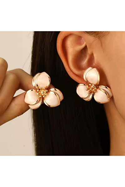 HOBİSY GIFT SHOP White Flower Design Earrings – Elegant and Stylish Model with Gold Detail