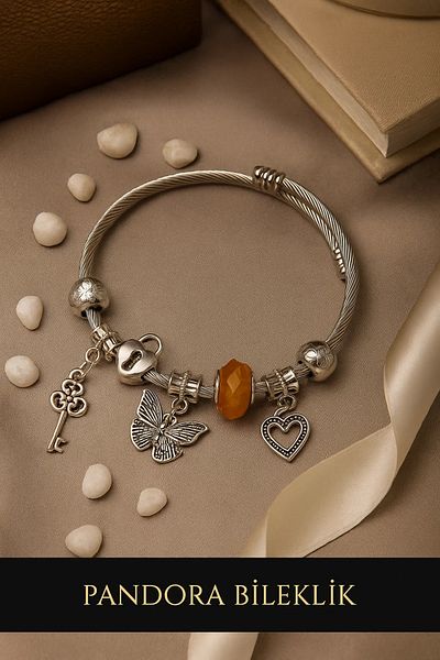 ARYA DESİGN Stainless Charm Bracelet – Modern and Durable Design