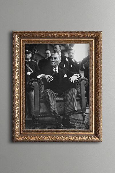 epiqart Atatürk - Cadru cu model vintage
