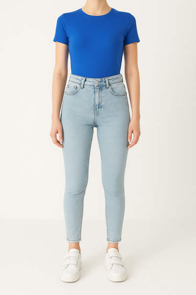 DELDNM Chara Women's Ice Blue Super Skinny Fit Stretchy Lycra Denim Jean Skinny Leg Jeans