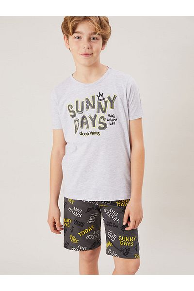 LC Waikiki Set de pijamale pentru băiat cu gât crew cu pantaloni scurți
