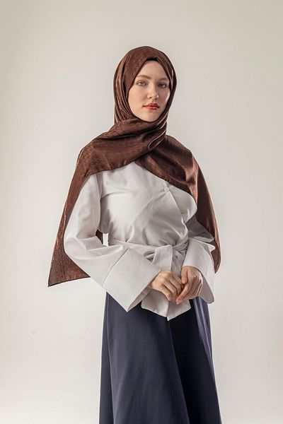 FLEUR SOİE Dark Brown Small Hawkbeak Pattern Jacquard Shal