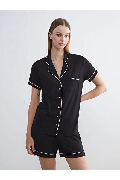 LC Waikiki LCW DREAM Siyah Gömlek Yaka Kadın Şortlu Pijama Takımı