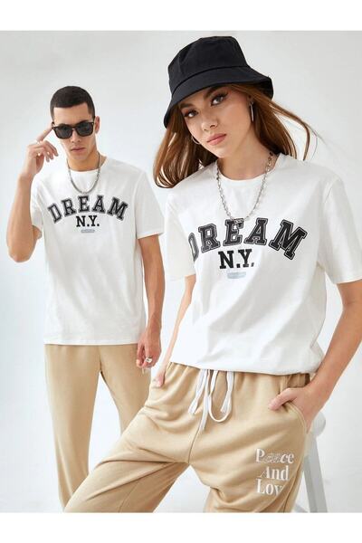 donamod مجموعة مكونة من قطعتين مطبوعة باللون الأبيض للجنسين من Dream N.y
