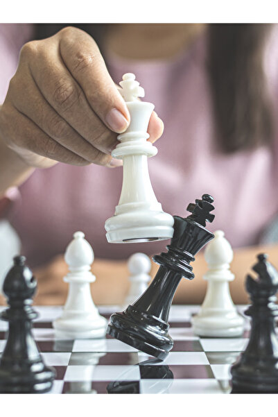 Arya مجموعة شطرنج كبيرة الحجم - لوحة قابلة للطي للمدرسة والبطولة، مجموعة كاملة مع قطع الشطرنج