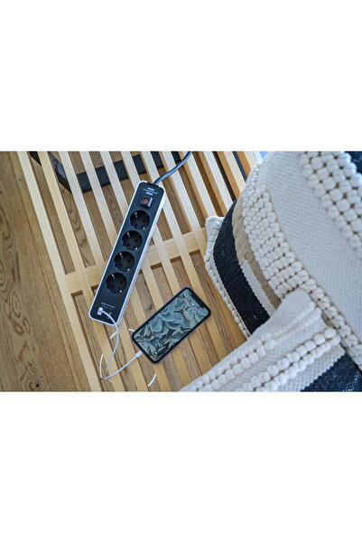 Brennenstuhl Ecolor Extension Cord 4 Outlets, 2xUSB, 1.5m Black White