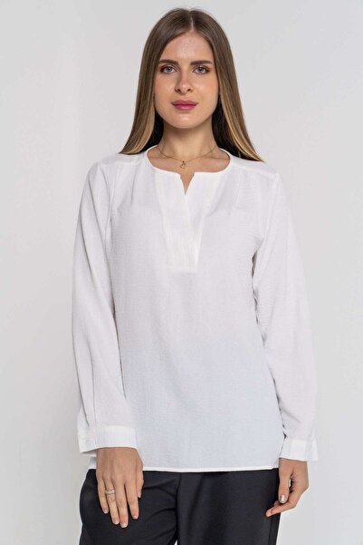 Nichii Wide Plain Blouse with Chest Opening and Long Sleeves