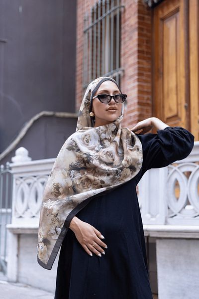 Oxygen Scarfs Şal din mătase din bumbac cu model Mystic Bloom