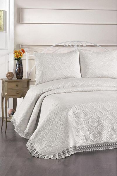 Çeyiz Diyarı Zoya Lace Quilted Ultrasonic Double Bedspread Cream