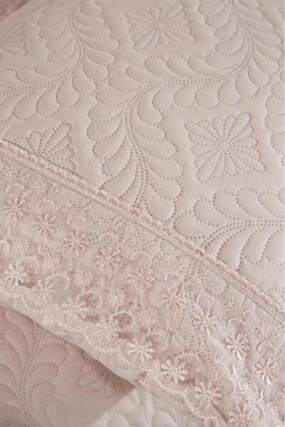 Çeyiz Diyarı Zoya Dantelli Kapitoneli Ultrasonik Çift Kişilik Yatak Örtüsü Pudra