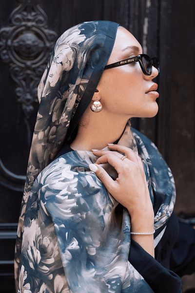 Oxygen Scarfs Mystic Bloom Pattern Cotton Silk Shawl