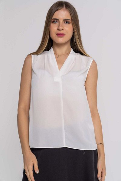 Nichii Sheer Sleeveless Blouse